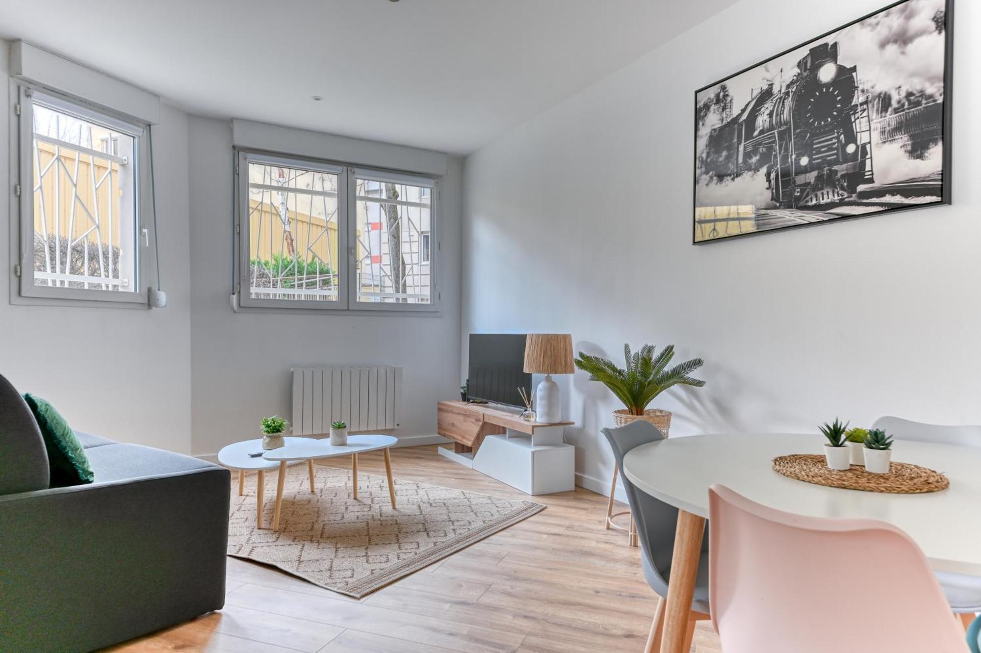 L'Escale Balzac Apartment Villeurbanne Exterior photo